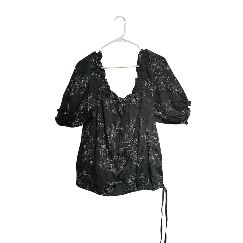 Peter Nygard Women's Shirt Size 10